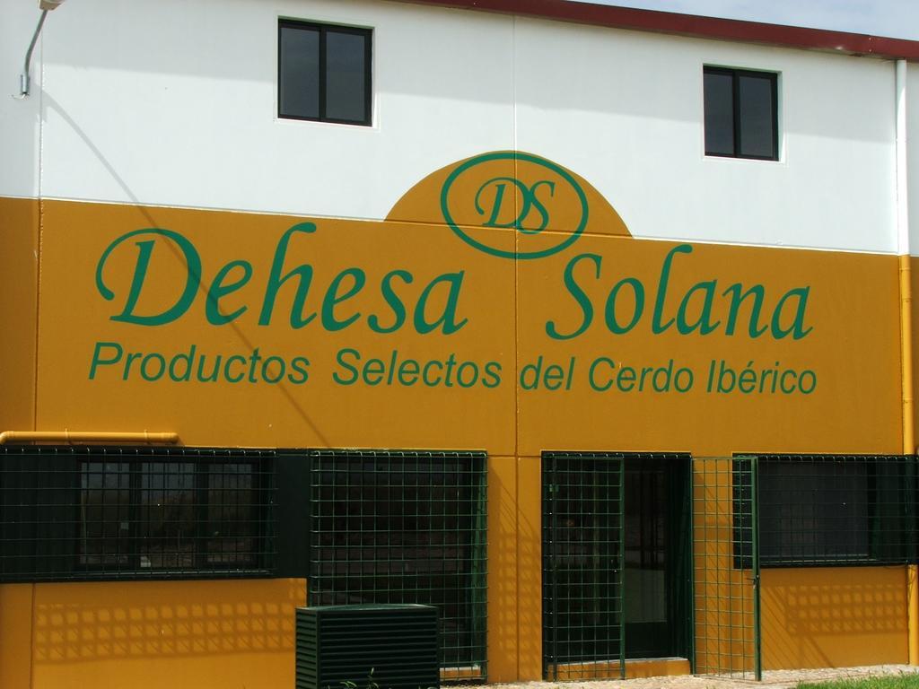 Casa Rural Dehesa De Solana Herrera de Alcántara Kültér fotó